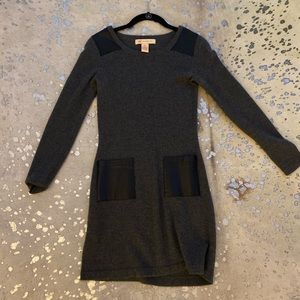 Cashmere dress with leather accents